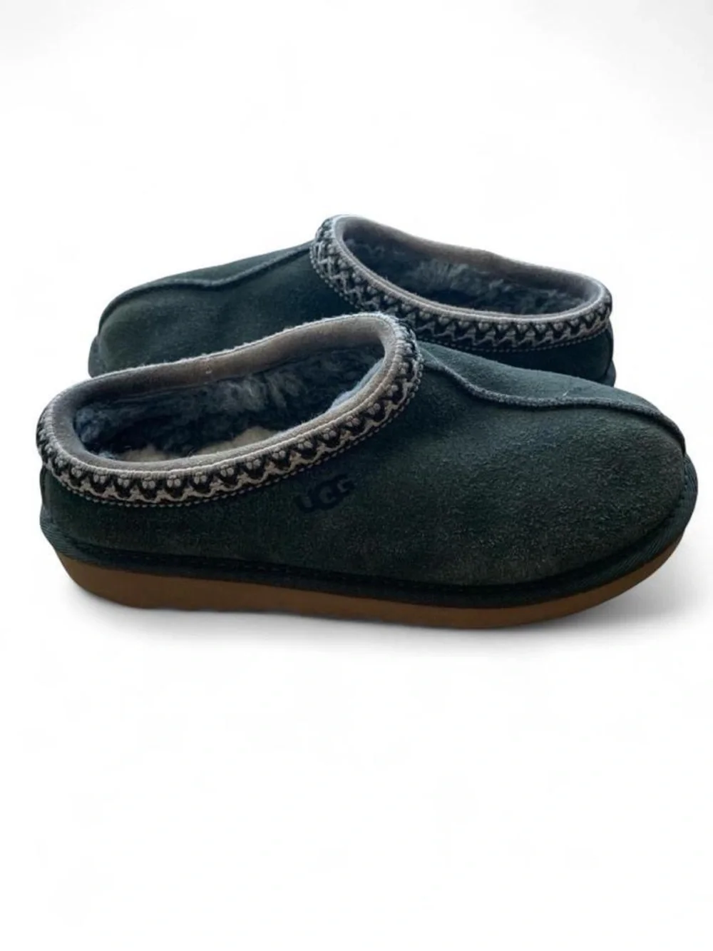 UGG Tasman Slippers Burnt Olive Green Size 4Y / Women’s 6